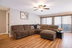 2111 Hilltop Rd, Mahwah, NJ 07430 - Photo 9