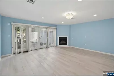 376 Kenwood 9 #9, Englewood, NJ 07631 - Photo 17
