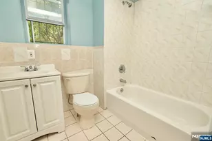 711 S 11th St, Newark, NJ 07103 - Photo 11