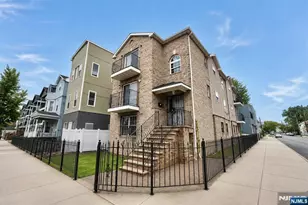 711 S 11th St, Newark, NJ 07103 - Photo 1
