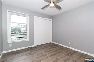 190 Park St, East Orange, NJ 07017 - Photo 29