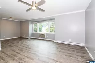 190 Park St, East Orange, NJ 07017 - Photo 7
