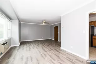 190 Park St, East Orange, NJ 07017 - Photo 15