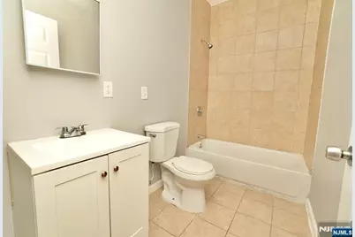 395 S 15th Street, Newark, NJ 07103 - Photo 17