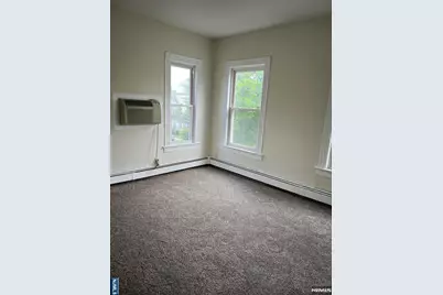139-141 Magnolia Avenue 2nd #2nd, Kearny, NJ 07032 - Photo 1