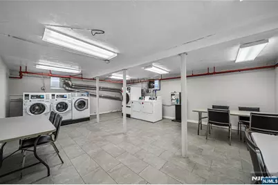 2205 Center B #B, Fort Lee, NJ 07024 - Photo 11