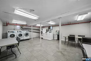 2205 Center B, Fort Lee, NJ 07024 - Photo 11