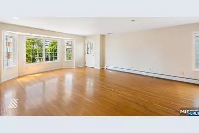 136A Fulton Avenue, Fairview, NJ 07022 - Photo 3