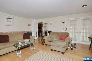 908 N Monroe St, Midland Park, NJ 07450 - Photo 9