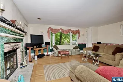 908 N Monroe Street, Midland Park, NJ 07450 - Photo 7