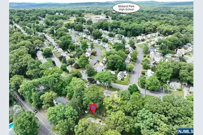 908 N Monroe Street, Midland Park, NJ 07450 - Photo 29