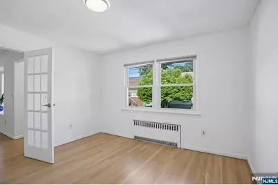 1018 Inwood Terrace, Fort Lee, NJ 07024 - Photo 11