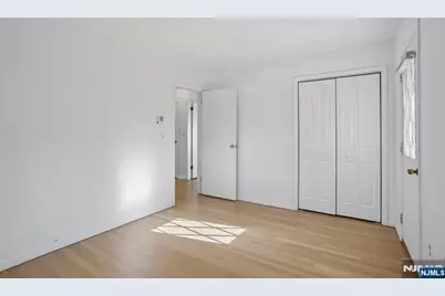 1018 Inwood Terrace, Fort Lee, NJ 07024 - Photo 19