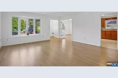 1018 Inwood Terrace, Fort Lee, NJ 07024 - Photo 7