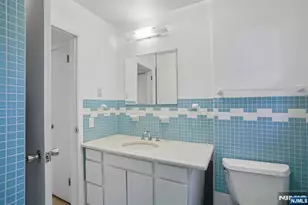 1018 Inwood Terrace, Fort Lee, NJ 07024 - Photo 21