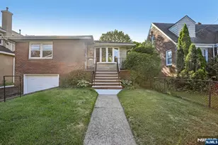 1018 Inwood Terrace, Fort Lee, NJ 07024 - Photo 1