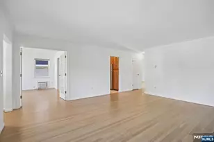 1018 Inwood Terrace, Fort Lee, NJ 07024 - Photo 5