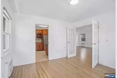 1018 Inwood Terrace, Fort Lee, NJ 07024 - Photo 9