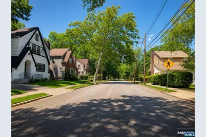 1016 Grace Terrace, Teaneck Township, NJ 07666 - Photo 29