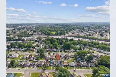 51 Becker Avenue, Rochelle Park Township, NJ 07662 - Photo 5