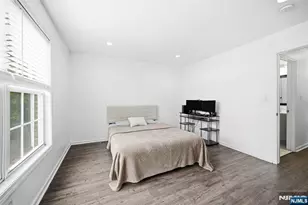 216 Barringer, Nutley, NJ 07110 - Photo 21