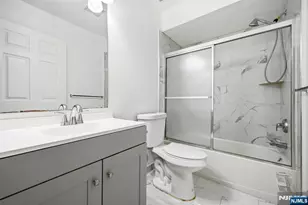 216 Barringer, Nutley, NJ 07110 - Photo 37