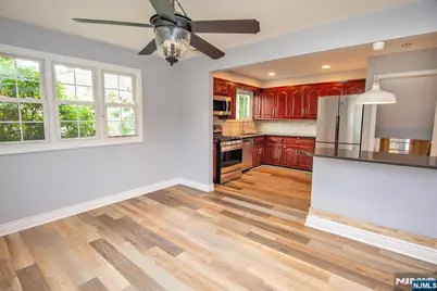 536 Boulevard, New Milford, NJ 07646 - Photo 3