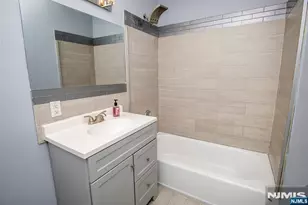 536 Boulevard, New Milford, NJ 07646 - Photo 23