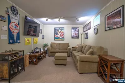 575 Grove, Clifton, NJ 07013 - Photo 19