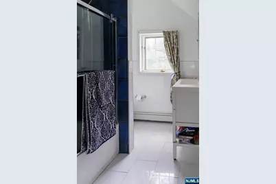 518 W Anderson Street, Hackensack, NJ 07601 - Photo 19