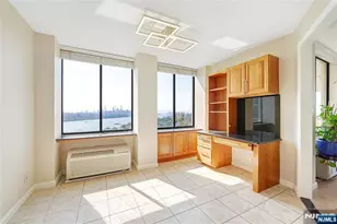 200 Winston Dr 2019, Cliffside Park, NJ 07010 - Photo 13