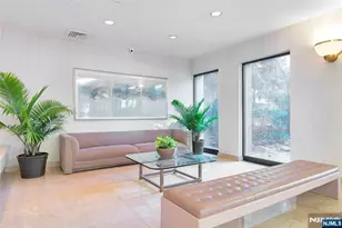 200 Winston Dr 2019, Cliffside Park, NJ 07010 - Photo 31