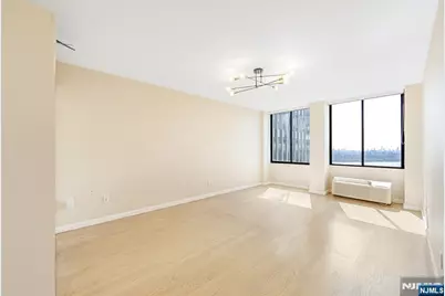 200 Winston Drive 2019 #2019, Cliffside Park, NJ 07010 - Photo 23