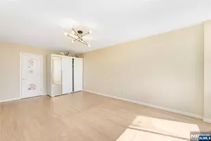 200 Winston Dr 2019, Cliffside Park, NJ 07010 - Photo 25
