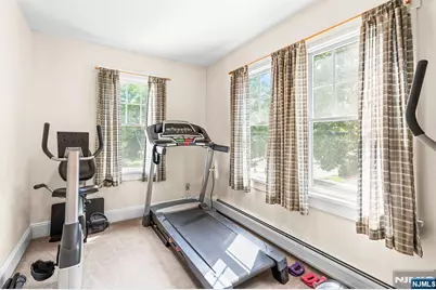 402 Enos Place, Ho Ho Kus, NJ 07423 - Photo 29
