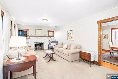 402 Enos Place, Ho Ho Kus, NJ 07423 - Photo 5
