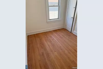 200 Ridgefield Avenue, Bogota, NJ 07603 - Photo 3