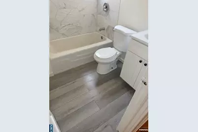 200 Ridgefield Avenue, Bogota, NJ 07603 - Photo 5
