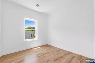 840 S 19th St, Newark, NJ 07108 - Photo 17