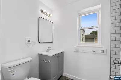840 S 19th Street, Newark, NJ 07108 - Photo 25