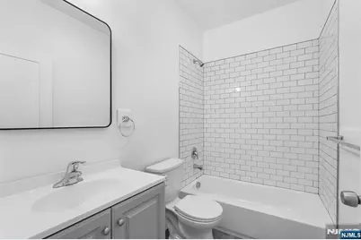 840 S 19th Street, Newark, NJ 07108 - Photo 21