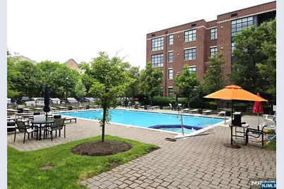 2208 Riverview Avenue 208 #208, Englewood, NJ 07631 - Photo 23
