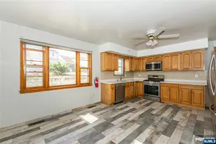 3 Vivian Ct, Fair Lawn, NJ 07410 - Photo 13