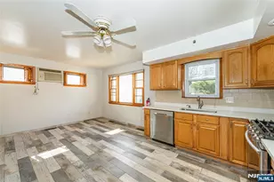 3 Vivian Ct, Fair Lawn, NJ 07410 - Photo 15