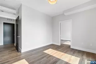 21 Lincoln Park 300, Newark, NJ 07102 - Photo 19