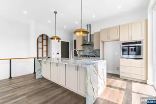 21 Lincoln Park 300, Newark, NJ 07102 - Photo 3