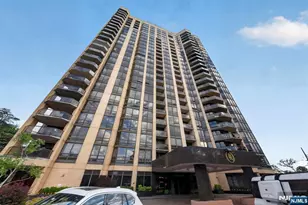 900 Palisade Ave 2403, Fort Lee, NJ 07024 - Photo 1