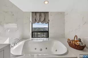 900 Palisade Ave 2403, Fort Lee, NJ 07024 - Photo 29