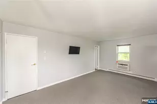 100 Pierson Miller Dr E4, Pompton Lakes, NJ 07442 - Photo 11