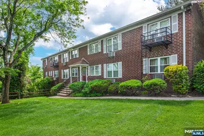 100 Pierson Miller Drive E4 #E4, Pompton Lakes, NJ 07442 - Photo 1